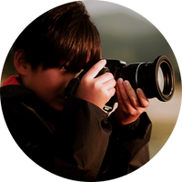 CoadeX専属のカメラマン紹介写真 撮影担当スタッフ（制作チームの一員）